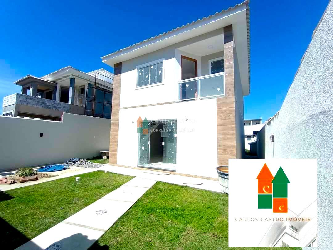 Linda casa duplex ótima localização em Itaipuaçu
